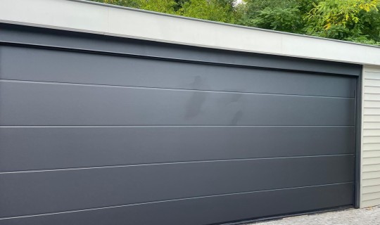 Grote Sectionaal deur 